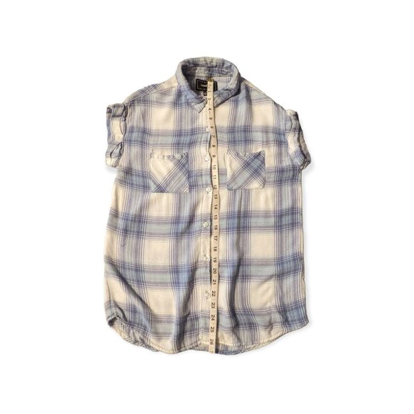 Confess Short Sleeve Blue & White Plaid Button Down Shirt Size Medium - Picture 2 of 10
